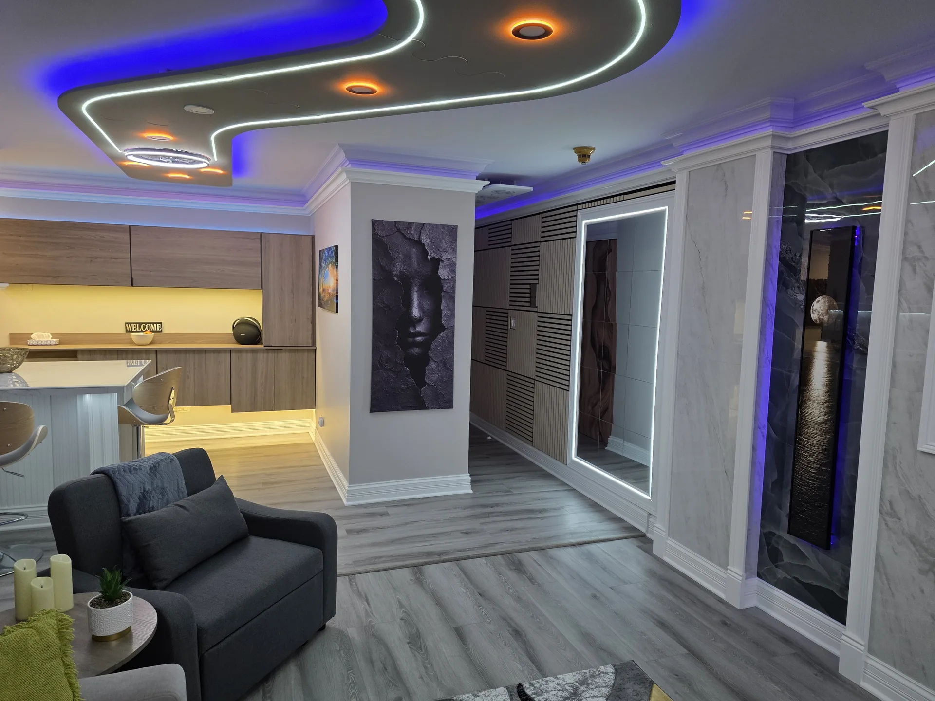 Hallway with continuous LED ceiling line