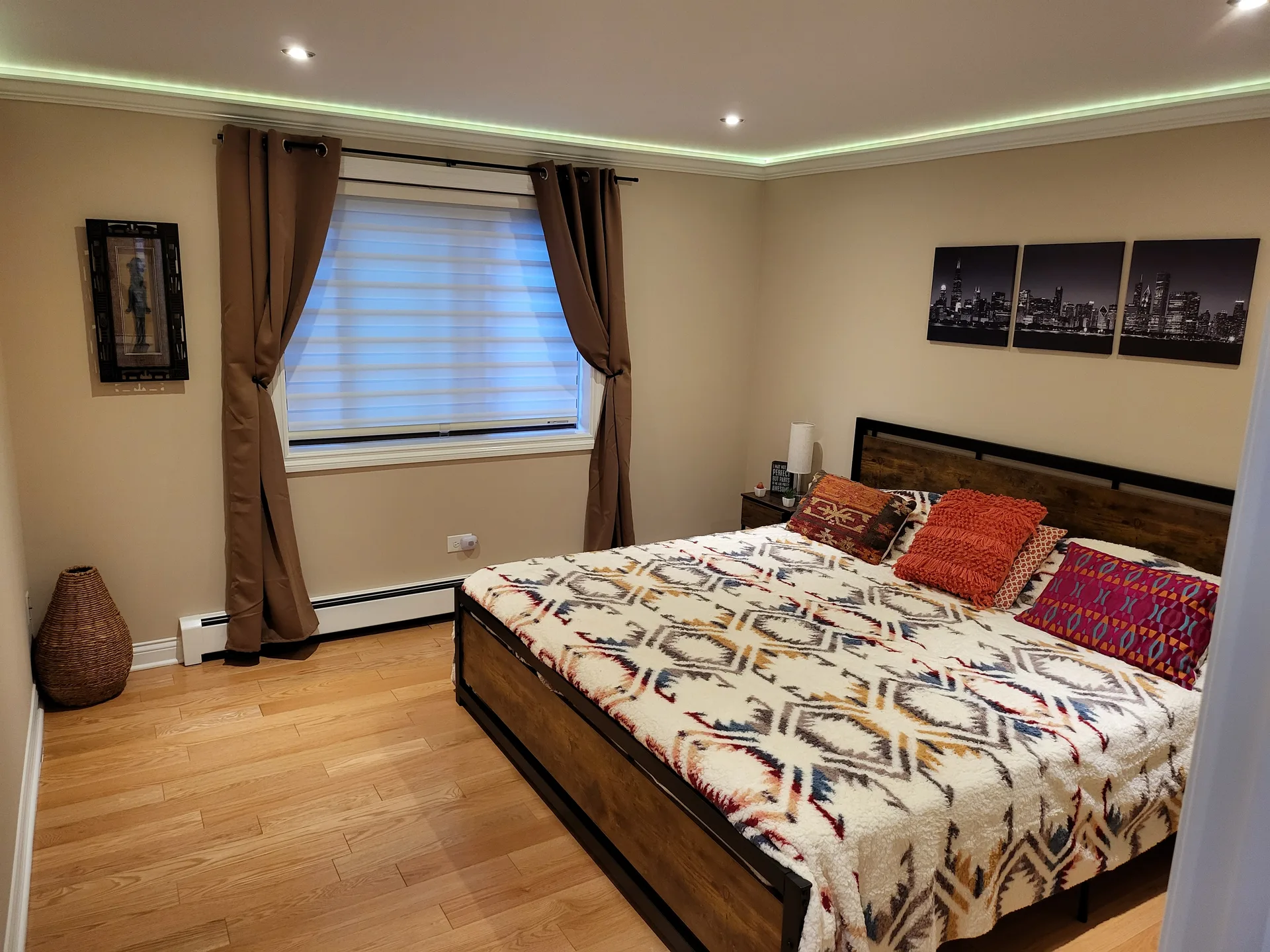 RGB cove lighting bedroom green